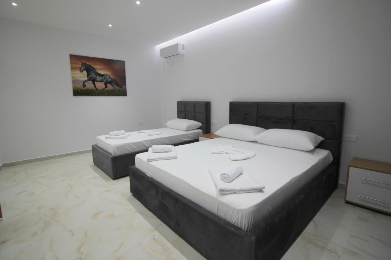 Moonshine Hotel Ksamil Exterior photo