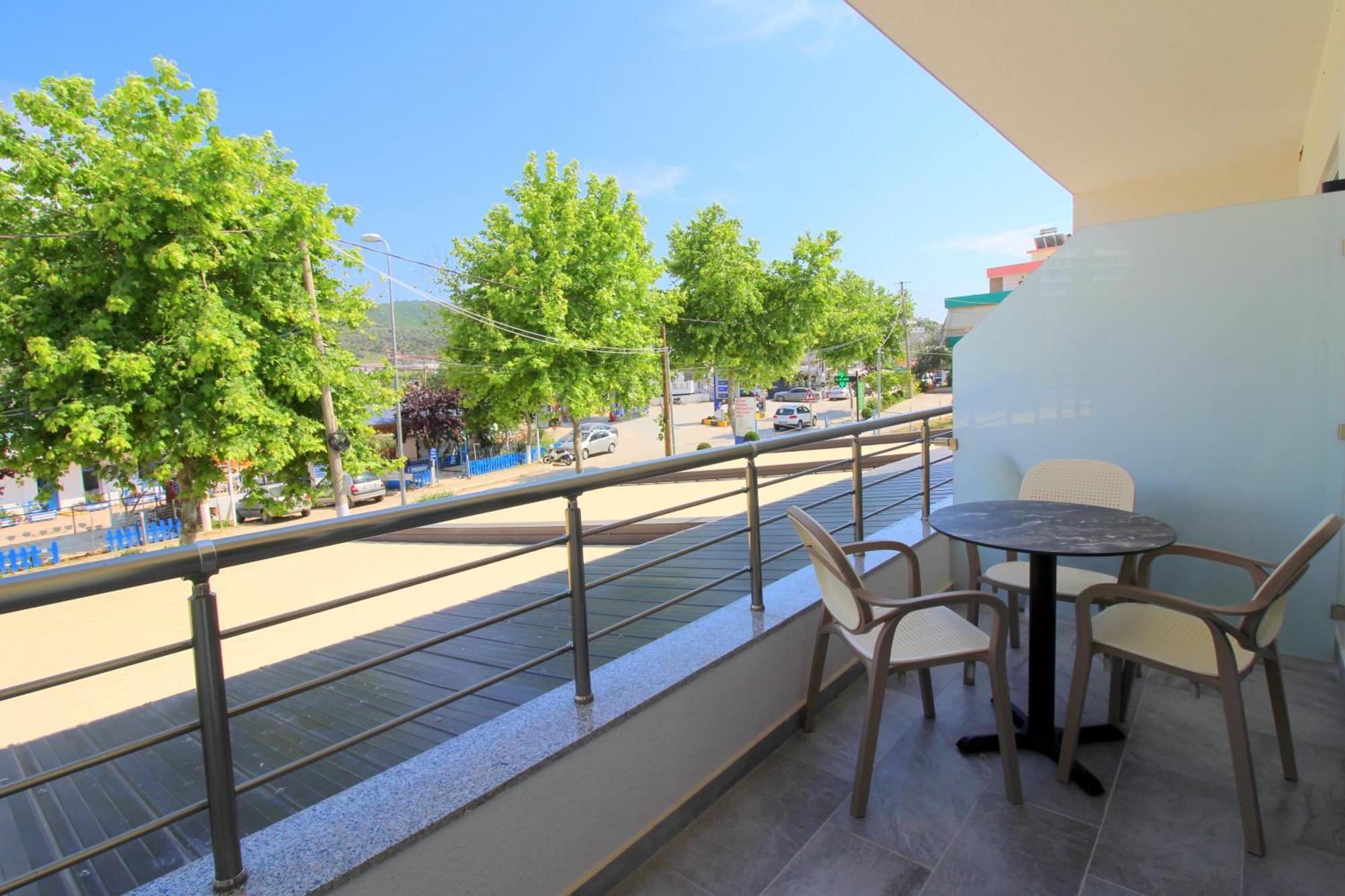 Moonshine Hotel Ksamil Exterior photo