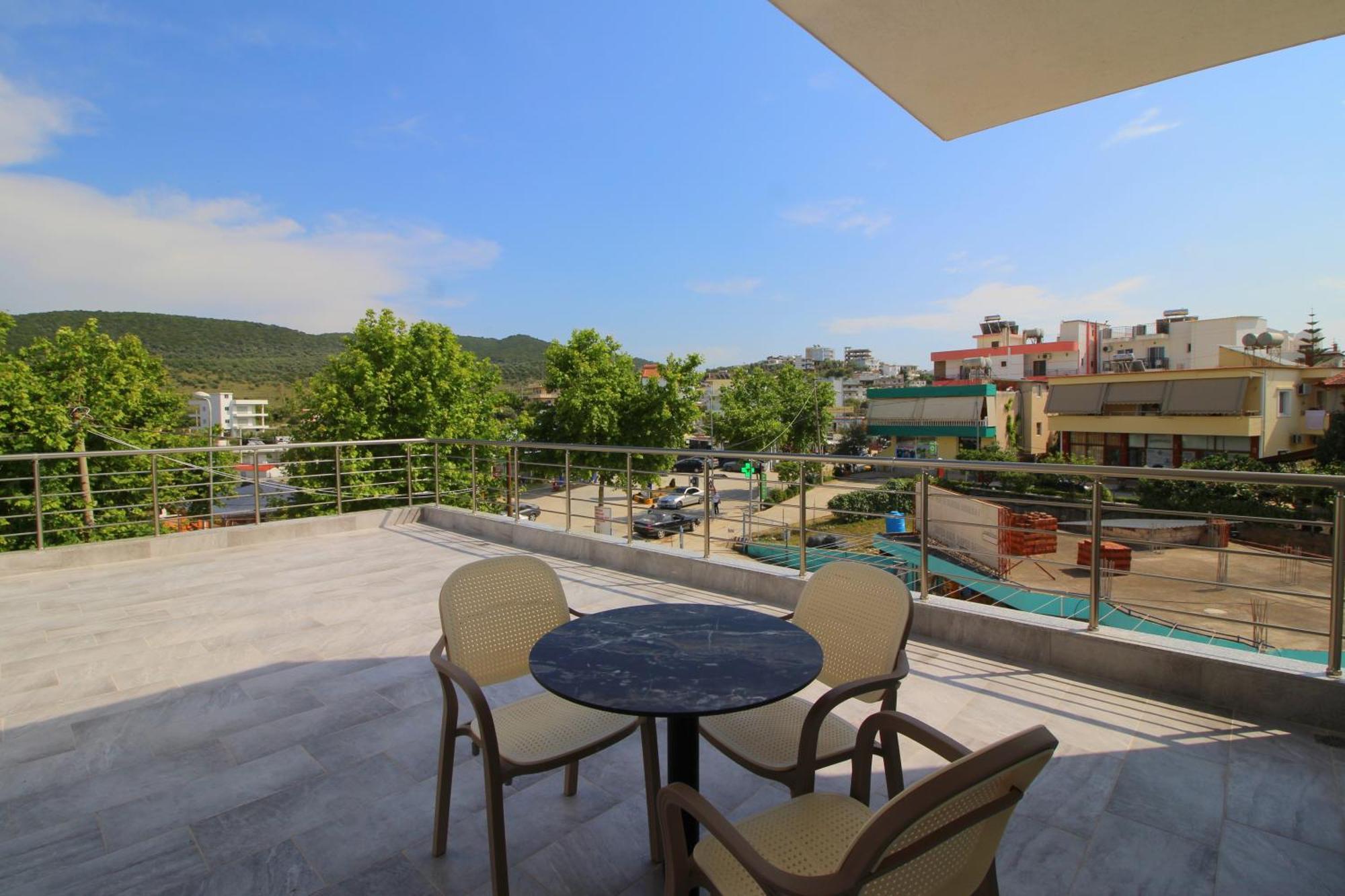 Moonshine Hotel Ksamil Exterior photo