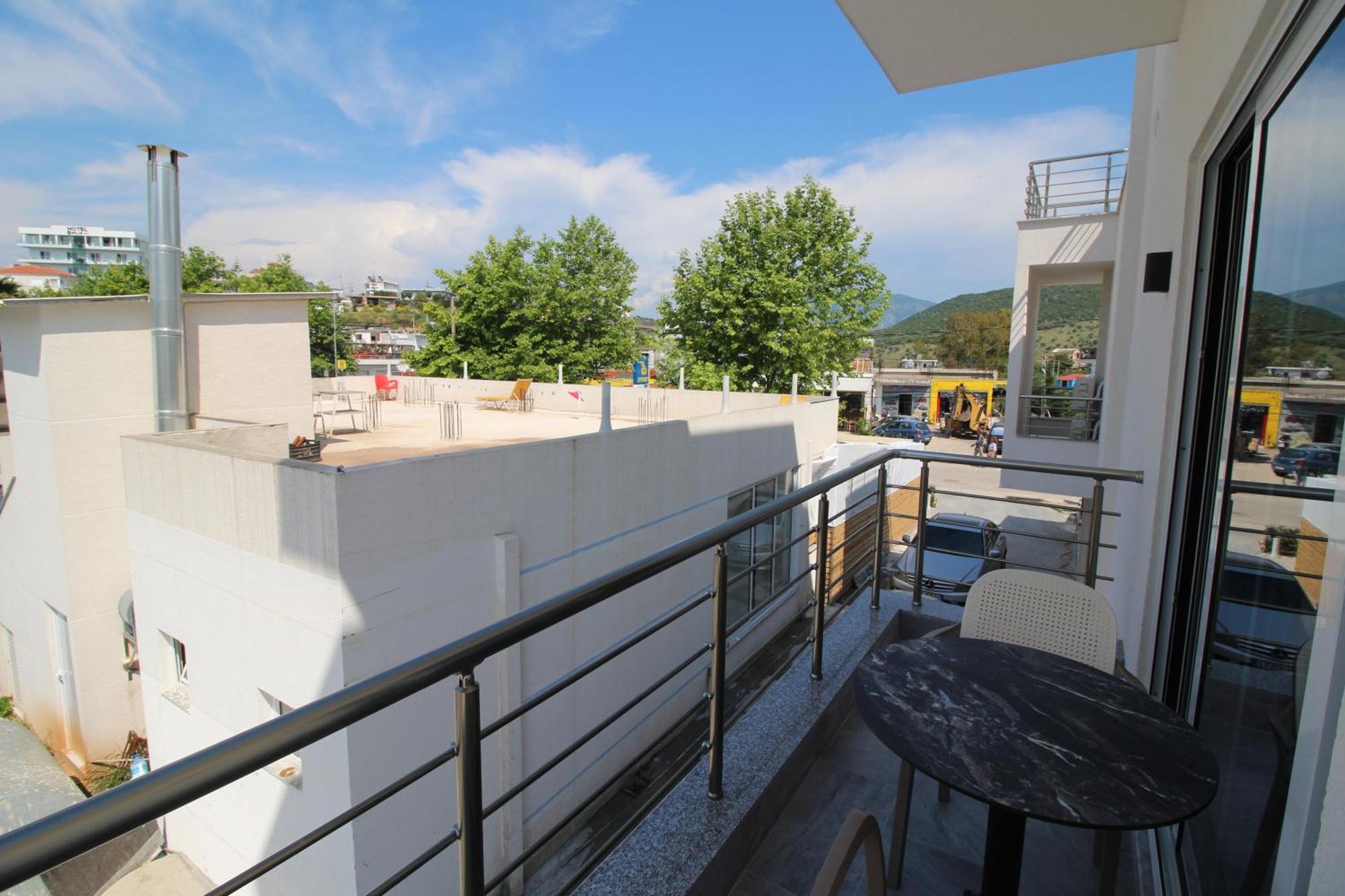 Moonshine Hotel Ksamil Exterior photo