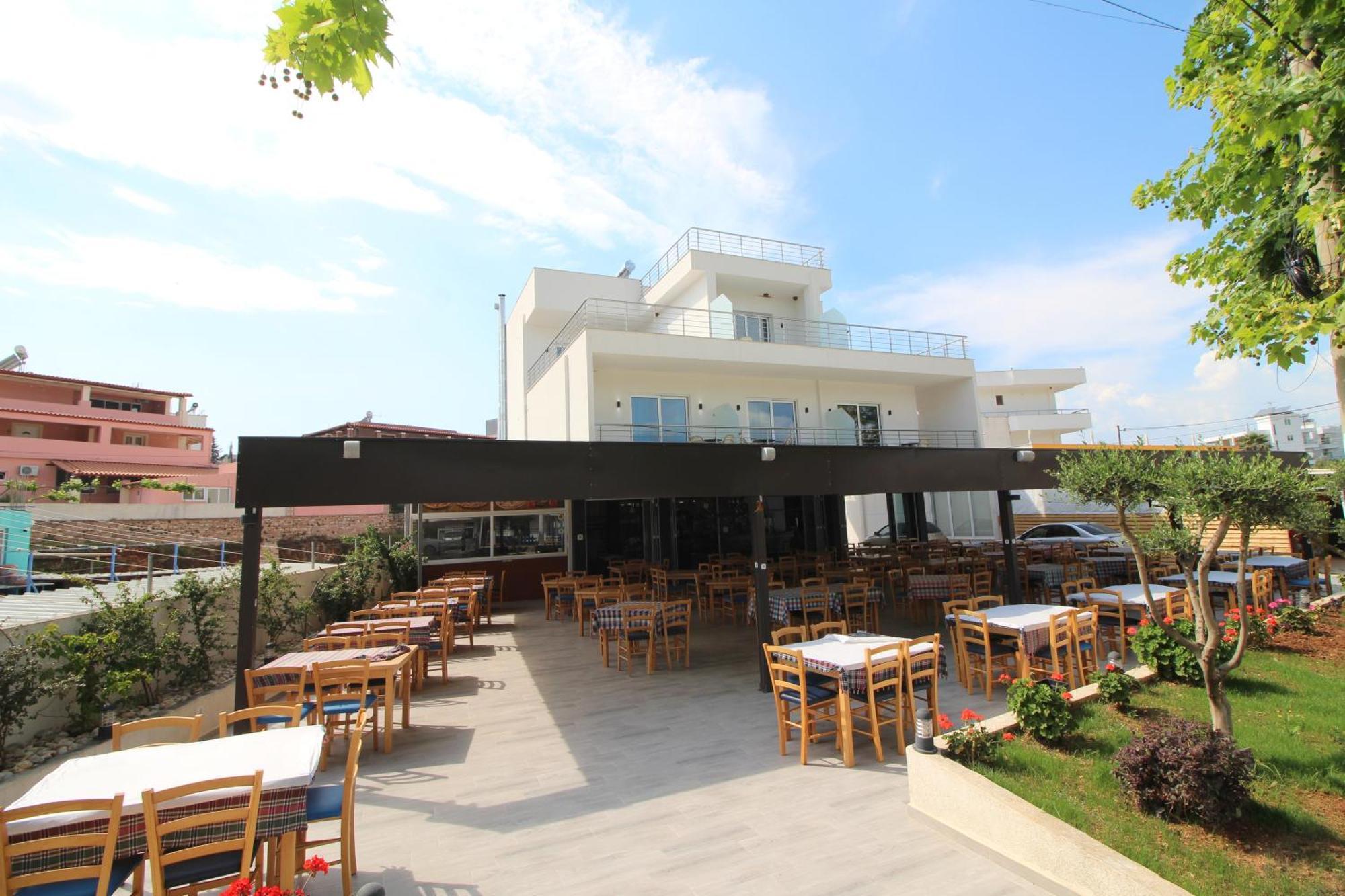 Moonshine Hotel Ksamil Exterior photo